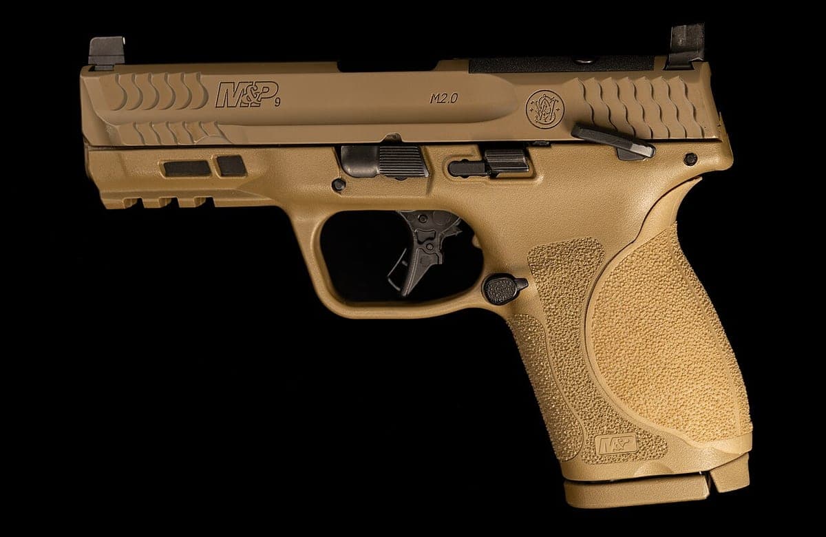 Smith & Wesson M&P9 M2.0 (model photo)