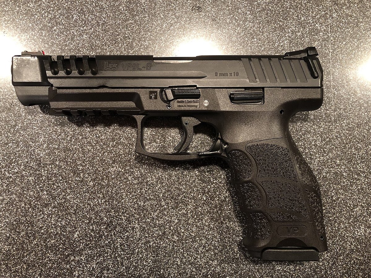 Heckler & Koch VP9A1F (model photo)